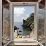 Eddie's Sea View Old Town Gostinjska kuća
