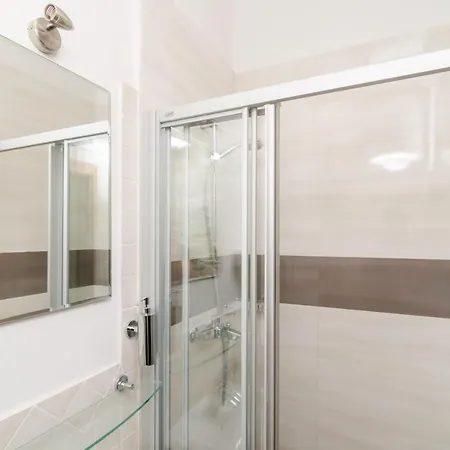 Eddie's Sea View Old Town Guest house 3*