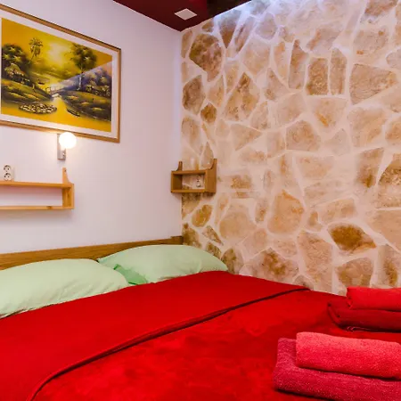 Eddie's Sea View Old Town Guest house 3*