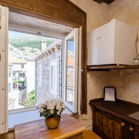 Eddie's Sea View Old Town Guest house 3*