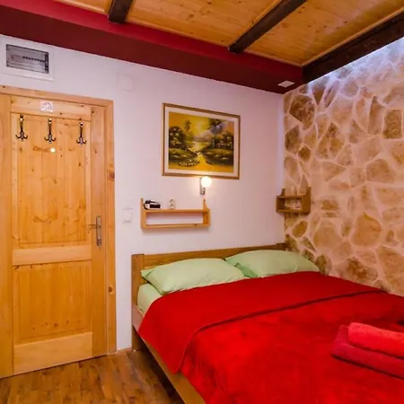 Eddie's Sea View Old Town 3*